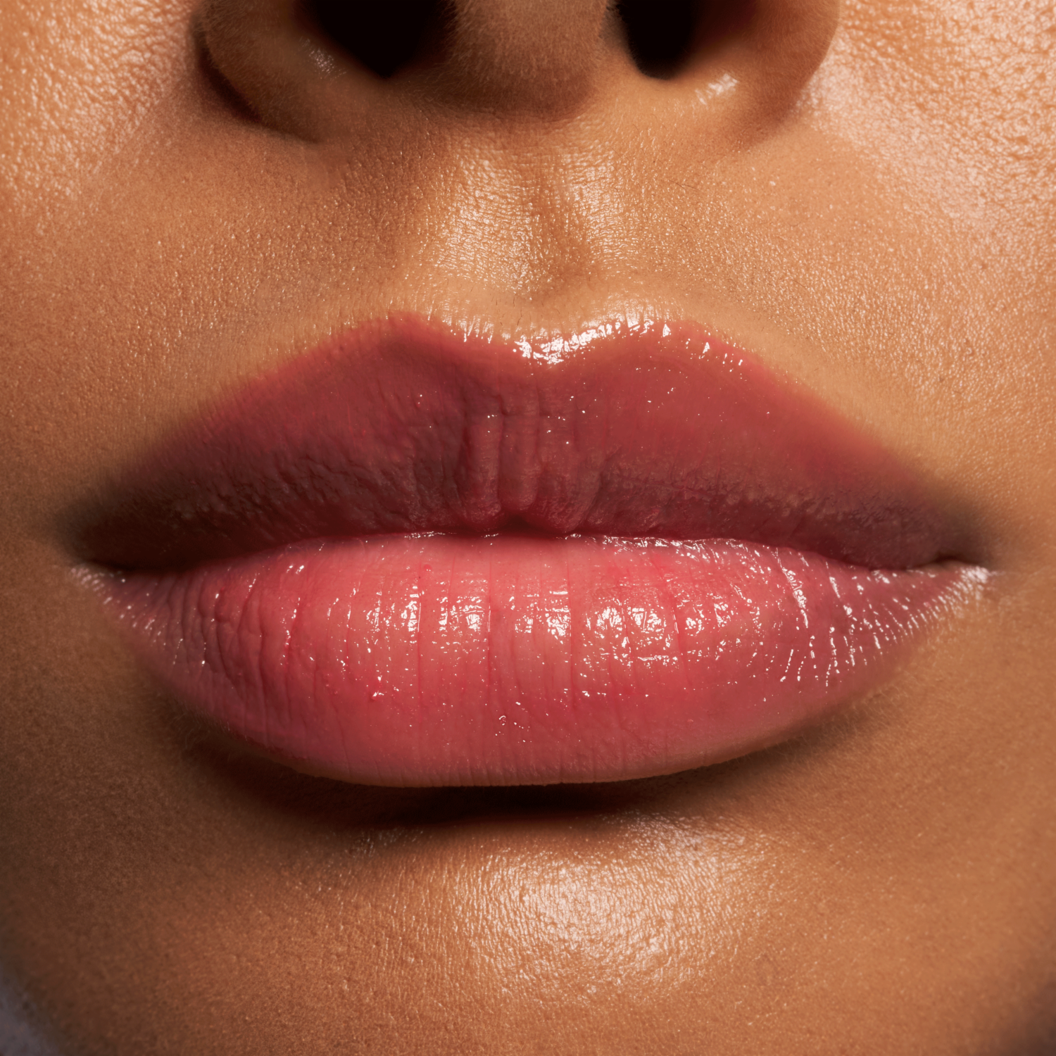 Brillo Labial Holiday Lips SPF 25 Caring CATRICE