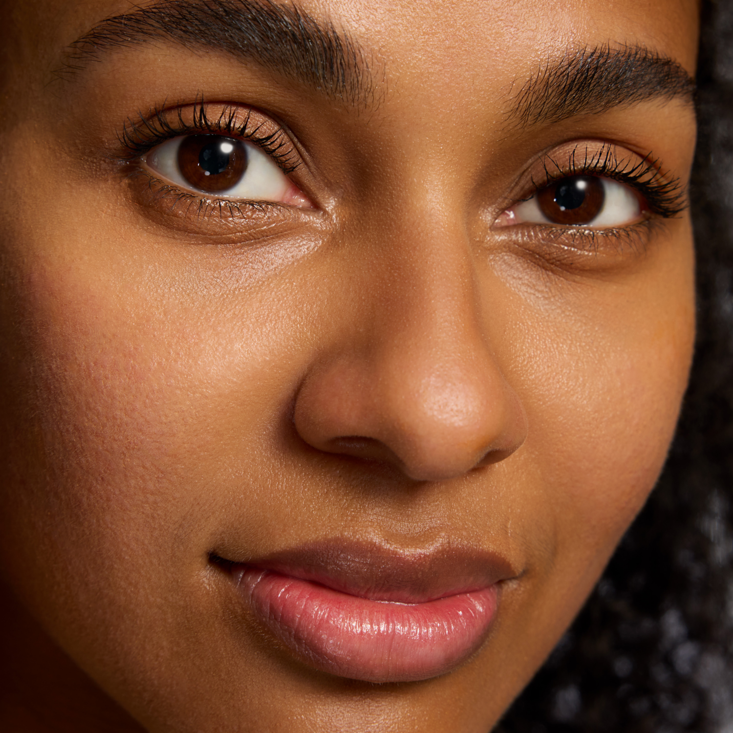 Máscara De Pestañas Glam & Doll Sculpt & Volume CATRICE 9.5 Ml